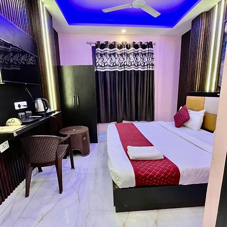 Jupiter Plaza- A Brand Of The Reality Hotel New Delhi Buitenkant foto