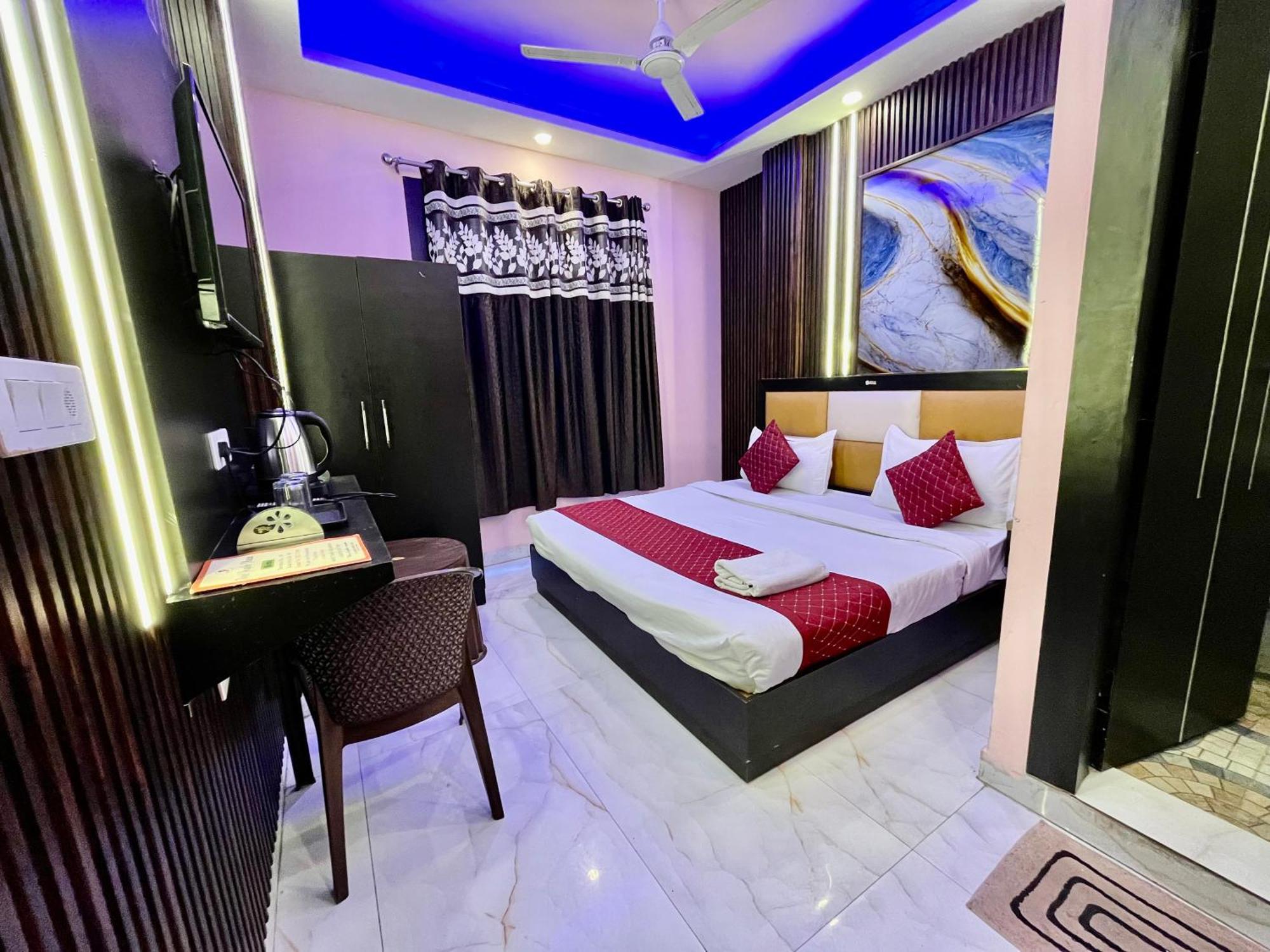 Jupiter Plaza- A Brand Of The Reality Hotel New Delhi Buitenkant foto